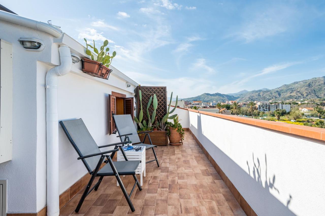 Appartamento Naxos Charming Penthouse With Swimming Pool X6 Giardini Naxos Esterno foto